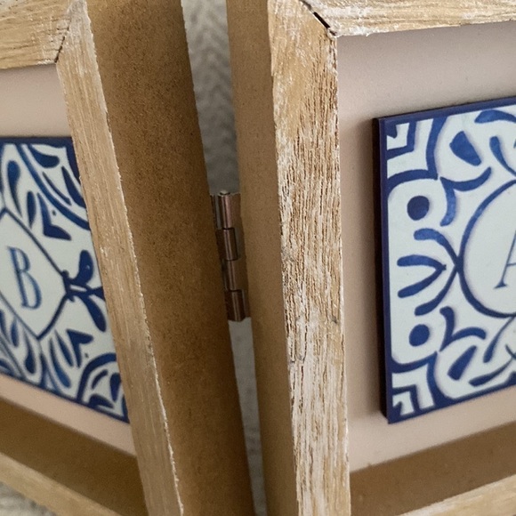 ❤️3 for $15! ❤️ Bathroom decoration, four blue and white tiles in frames. - Picture 8 of 12